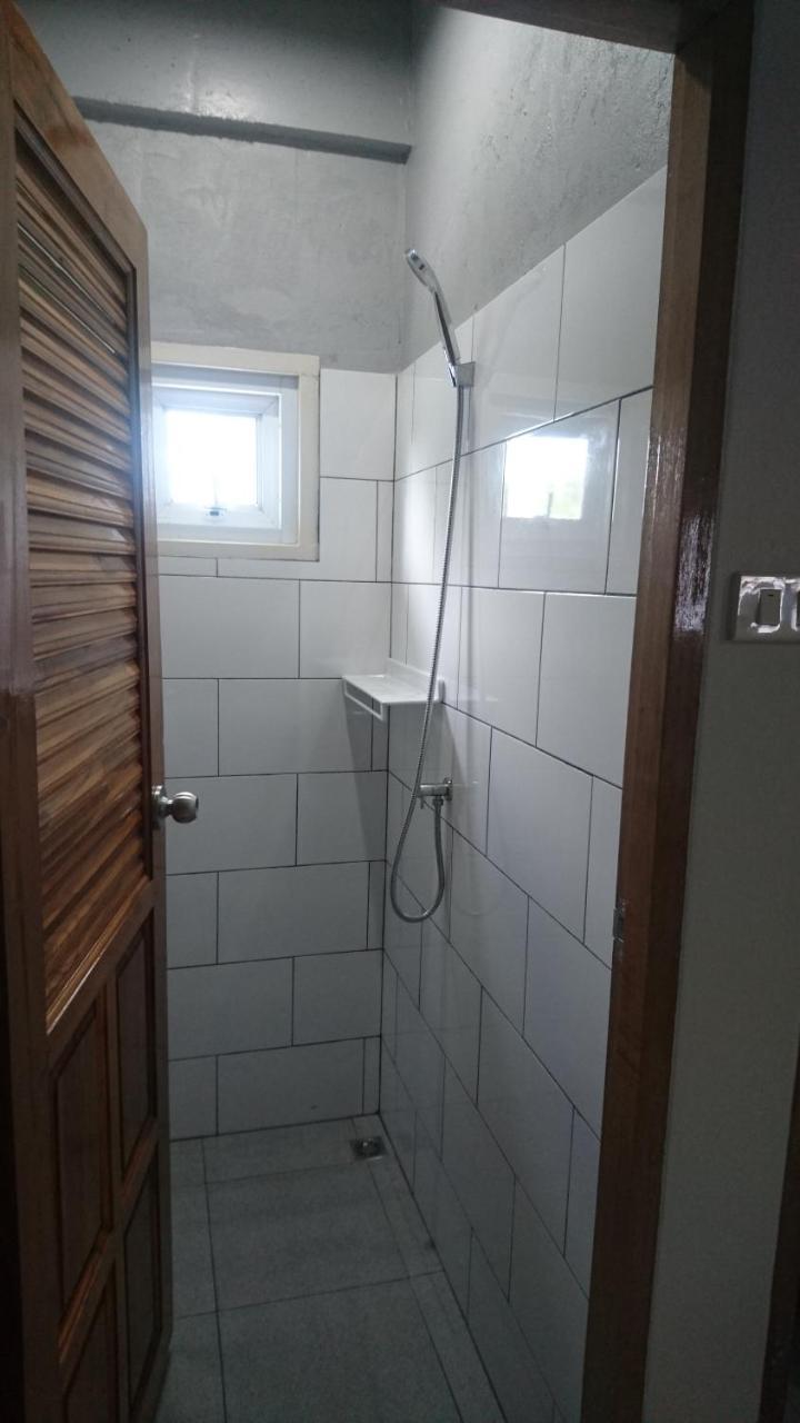 Easy Rooms And Minimart Ko Lanta Eksteriør bilde