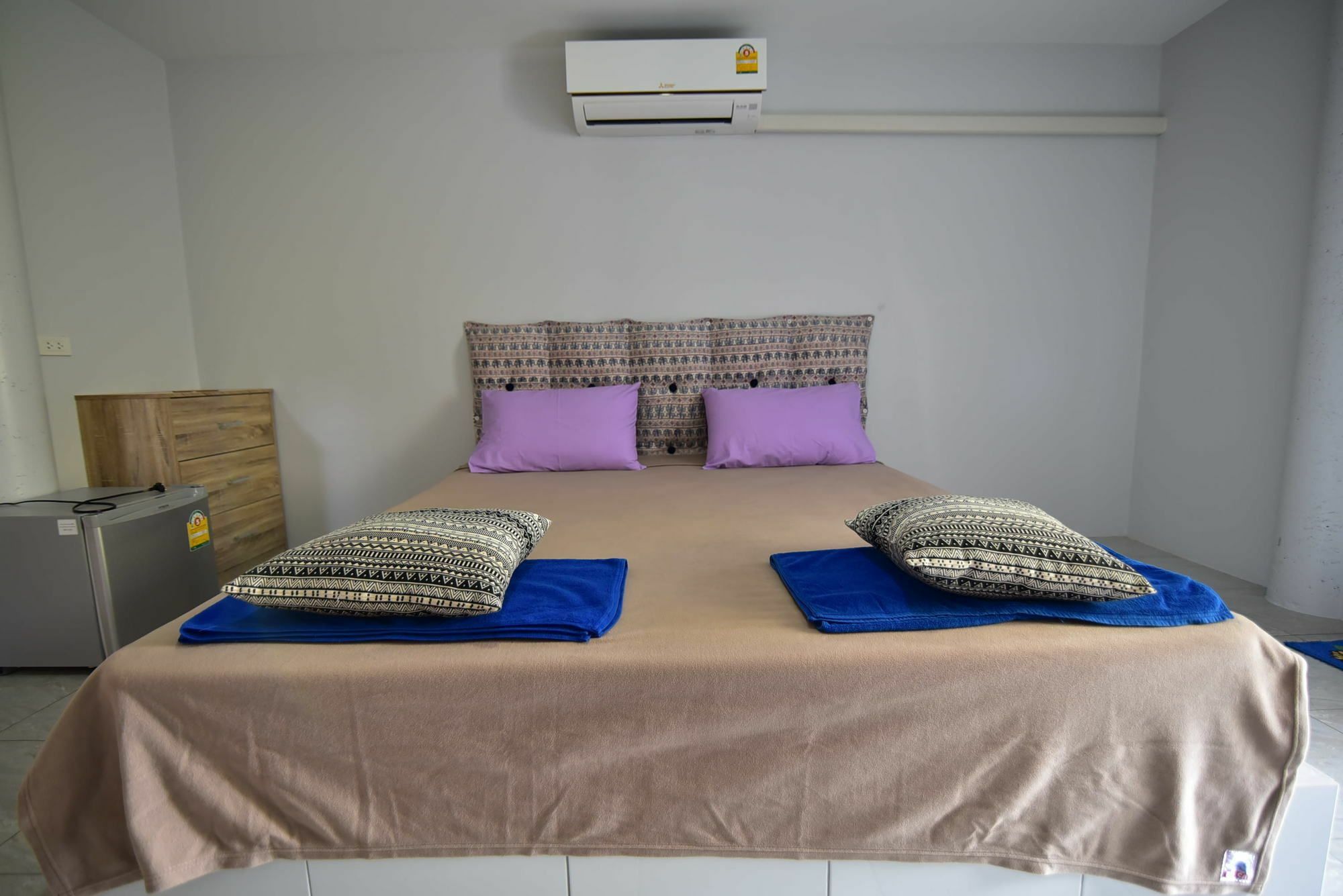 Easy Rooms And Minimart Ko Lanta Eksteriør bilde